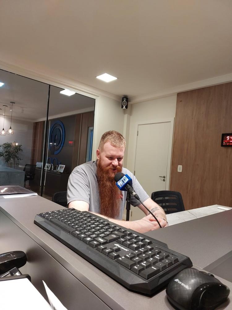 Antônio, presidente da ACISA foi entrevistado na manhã de hoje na Rádio Província (Foto: Jonas Martins)