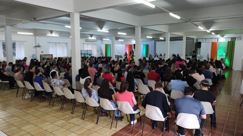 Evento ocorreu na Cripta da Paróquia de Tenente Portela (Foto: Prefeitura de Derrubadas)