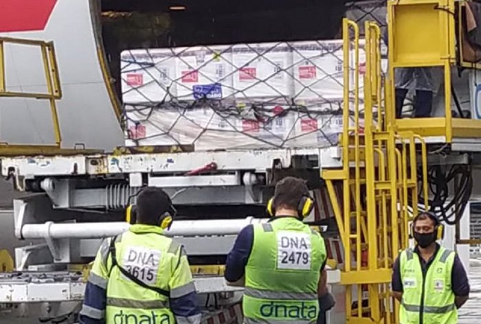 Vacinas chegaram nesta manhã a Porto Alegre Marilia Bissigo / Ascom SES/ Divulgação