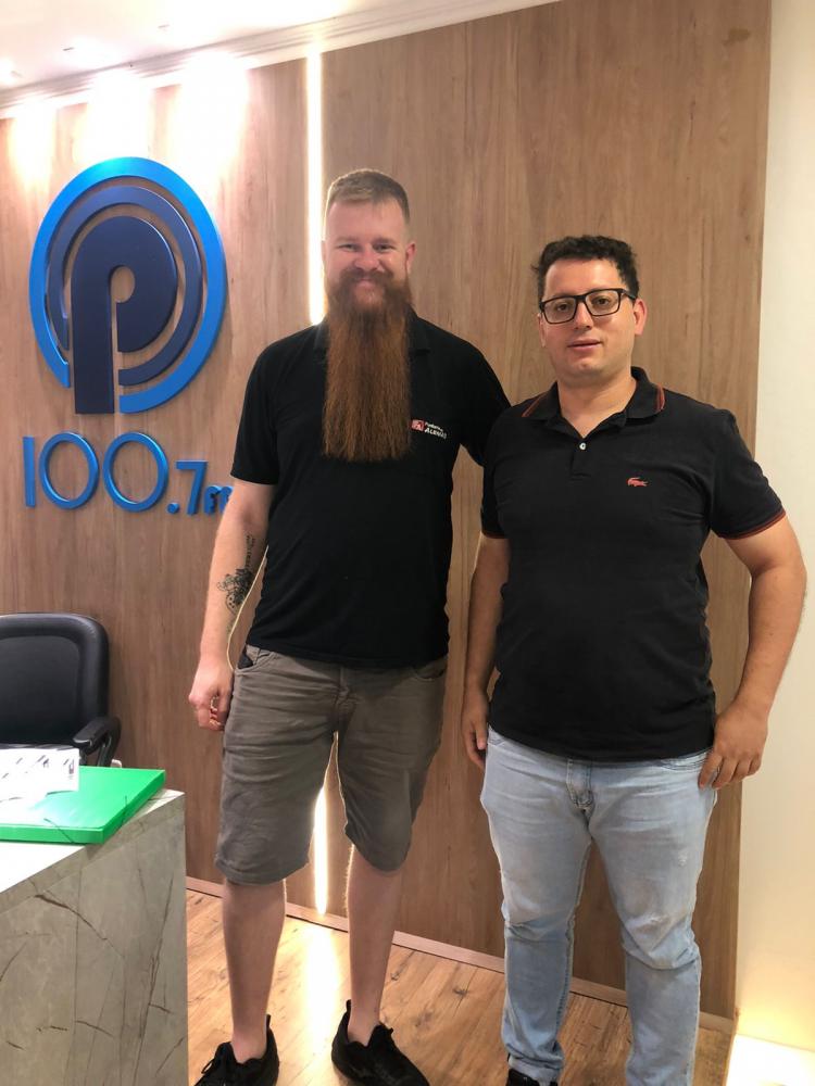 Antônio, presidente da ACISA foi entrevistado na manhã de hoje na Rádio Província (Foto: Keli Biguelini))