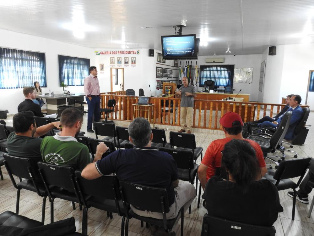 Audiência Pública ocorreu na Câmara de Vereadores (Foto: Prefeitura de Coronel Bicaco)